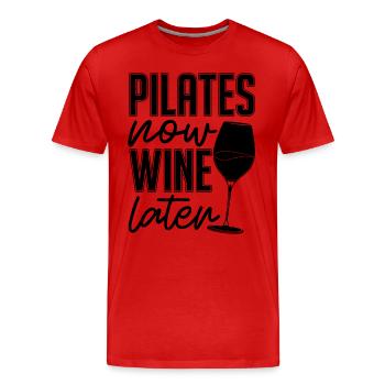 Pilates Now Wine Later Reformer Pilates Lover - Männer Premium Bio T-Shirt - Rot - Vorne - Damien (186cm)