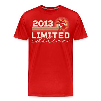 Jahrgang 2013 Retro 2013 Jubiläumsgeschenk - Männer Premium Bio T-Shirt - Rot - Vorne - Damien (186cm)