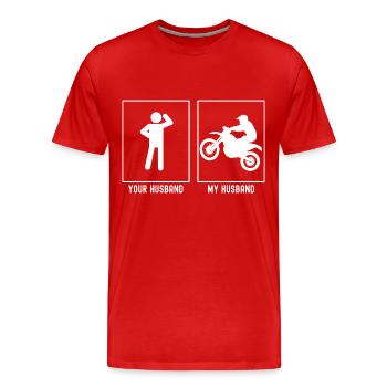 Your husband - My husband - Motorbike uphill link - Men's Premium Organic T-Shirt - red - Front - Damien (186cm)