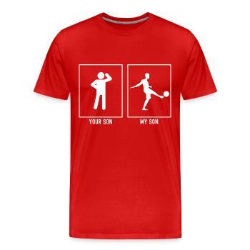 Dein Sohn - Mein Sohn - Fußball-Jonglage - Männer Premium Bio T-Shirt - Rot - Vorne - Damien (186cm)