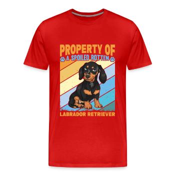 Propriété d’un Labrador Retriever pourri gâté - T-shirt bio Premium Homme - rouge - Devant - Damien (186cm)