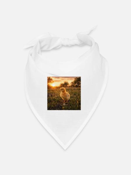 Gelbes Huhn bei Sonnenuntergang - Bandana Dreieckstuch - Weiß