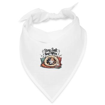 Stay Soft, Nap Often – Kuschelkatze - Bandana Dreieckstuch - Weiß - Vorne