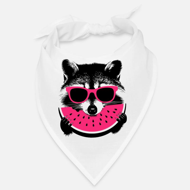 Un raton laveur en lunettes de soleil roses mangeant du melon Bandana