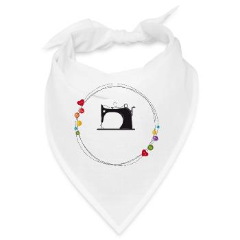 nostalgisch stilisierte Nähmaschine mit Knöpfe - Bandana - Weiß - Vorne