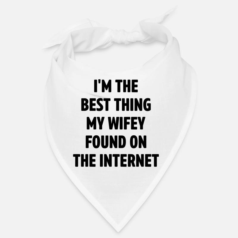 Paar, das sich online getroffen hat Ehemann Ehefra Bandana