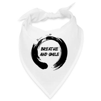 Enso-Zen-Kreis mit Text "Atem und Lachen" - Bandana - Weiß - Vorne