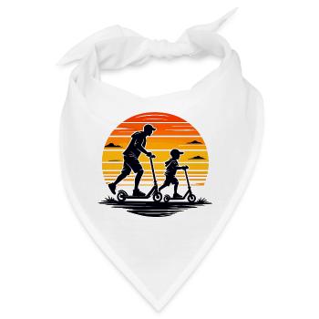 Tretroller mit Kind im Retro Sonnenuntergang  - Bandana - Weiß - Vorne