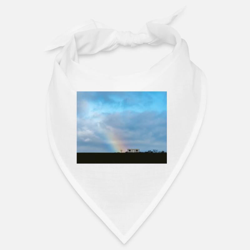 Der Baum des Lebens neben dem Bauwagen Bandana