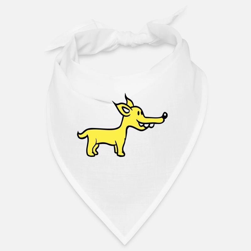 chien se tient mignon petit chiot heureux animal de compagnie Bandana