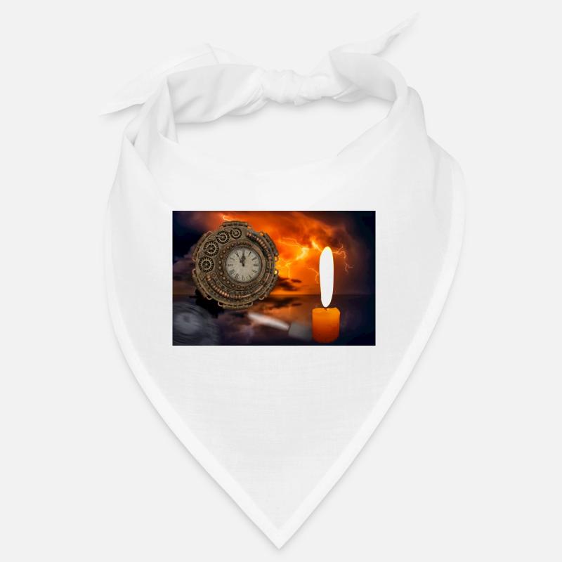 A clock illuminated by candles. Bandana