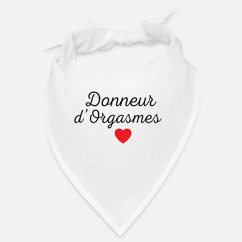 EA1C62E5 D2C6 4231 8B1A 4585D5E90200 Bandana