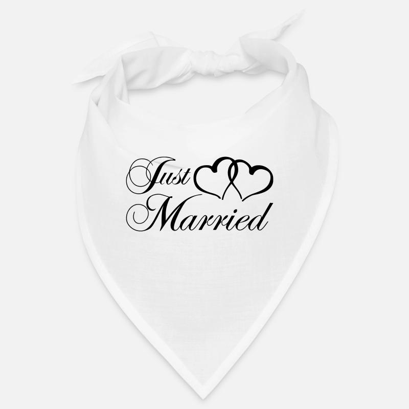 just_married_coeur Bandana