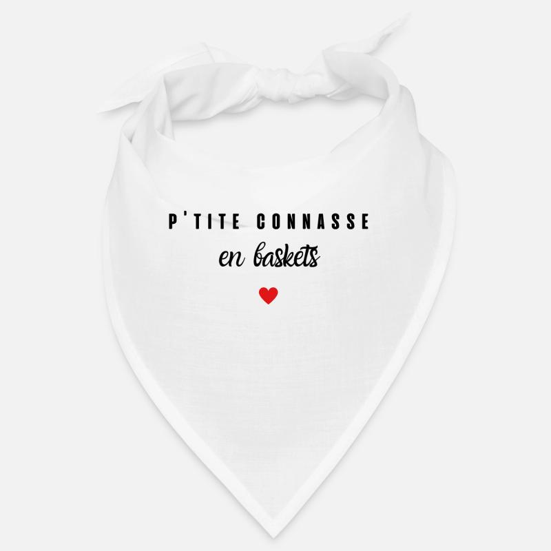 petite connasse en baskets Bandana