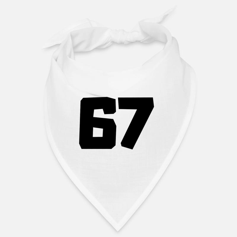 Graphisme rétro 67 Numbers Typer Bandana