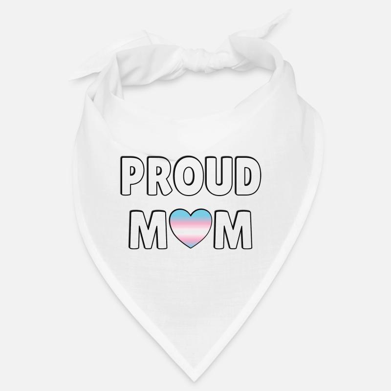 Fier coeur de drapeau trans maman Bandana