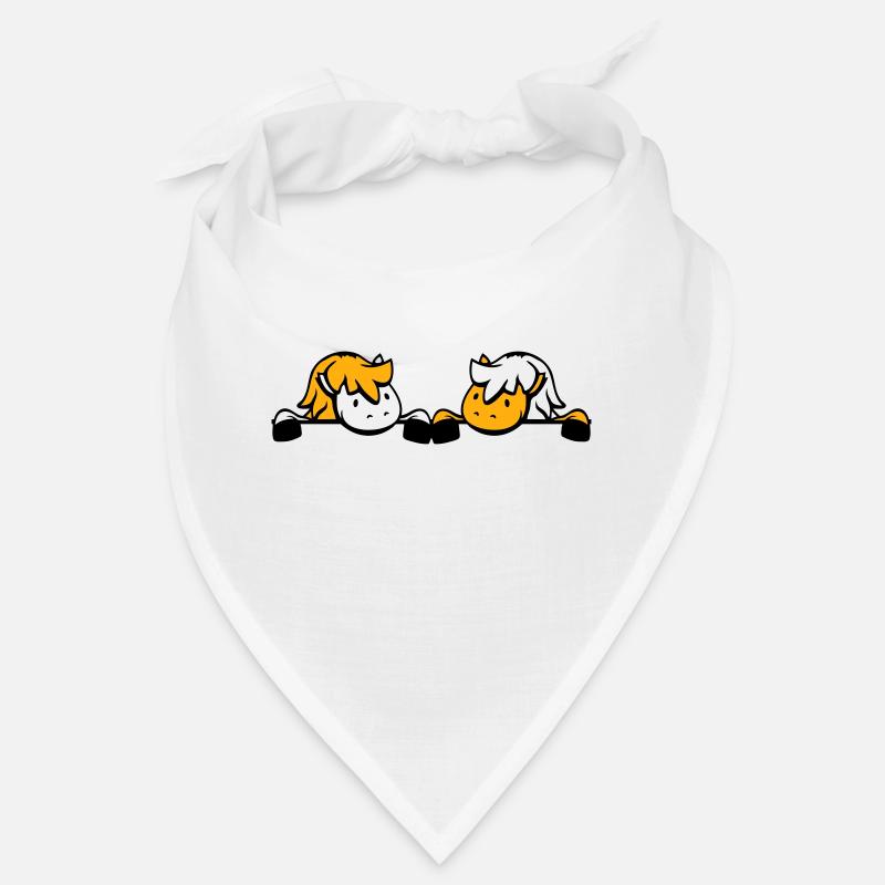 Attelage de 2 chevaux caché derrière le mur de clôture Friend Bandana