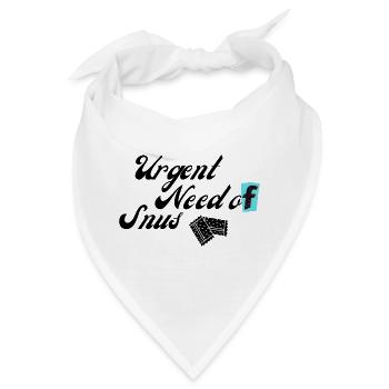 Grunge Buchstabe auf Türkisblock - Bandana - Weiß - Vorne