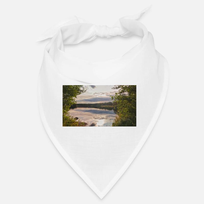 Spiegelung am Seeufer: Abendruhe Bandana