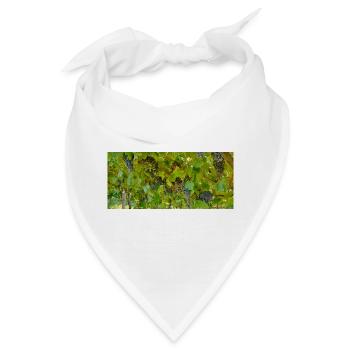 Ranke in Clustern auf grünem Hintergrund - Bandana - Weiß - Vorne