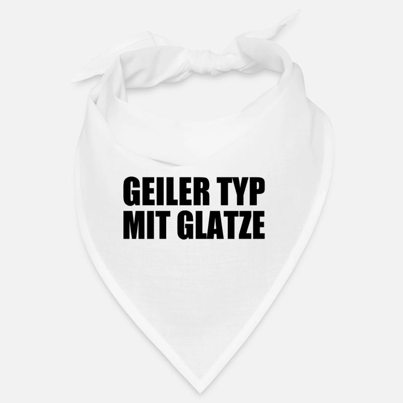 geiler typ mit glatze Bandana