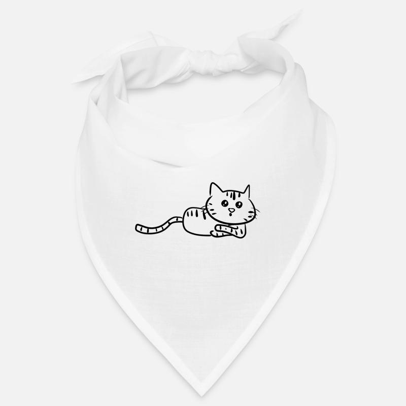 chat couché curieux animal doux Bandana