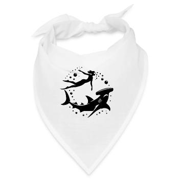 Hammerhai und Taucherin schweben Unterwasser - Bandana - Weiß - Vorne