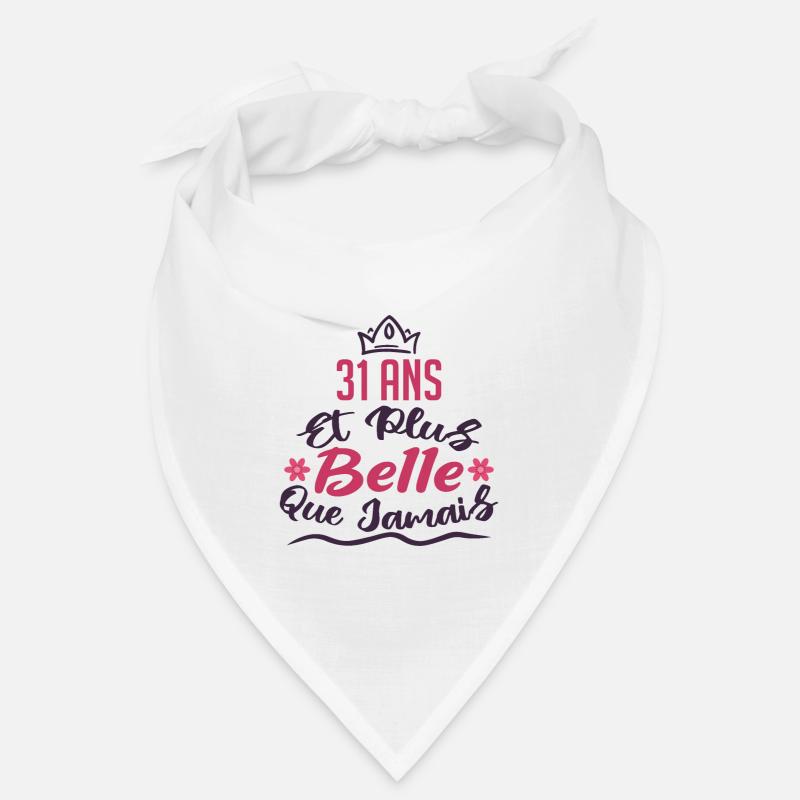 31 ans et plus belle que jamais Bandana