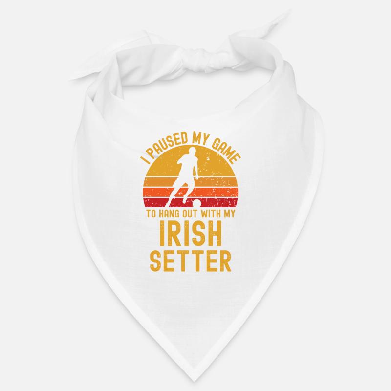 Fußball und Irish-Setter Bandana
