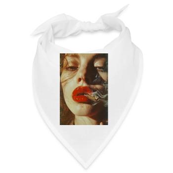 Rauchende Frau mit roten Lippen | AI - Bandana - Weiß - Vorne