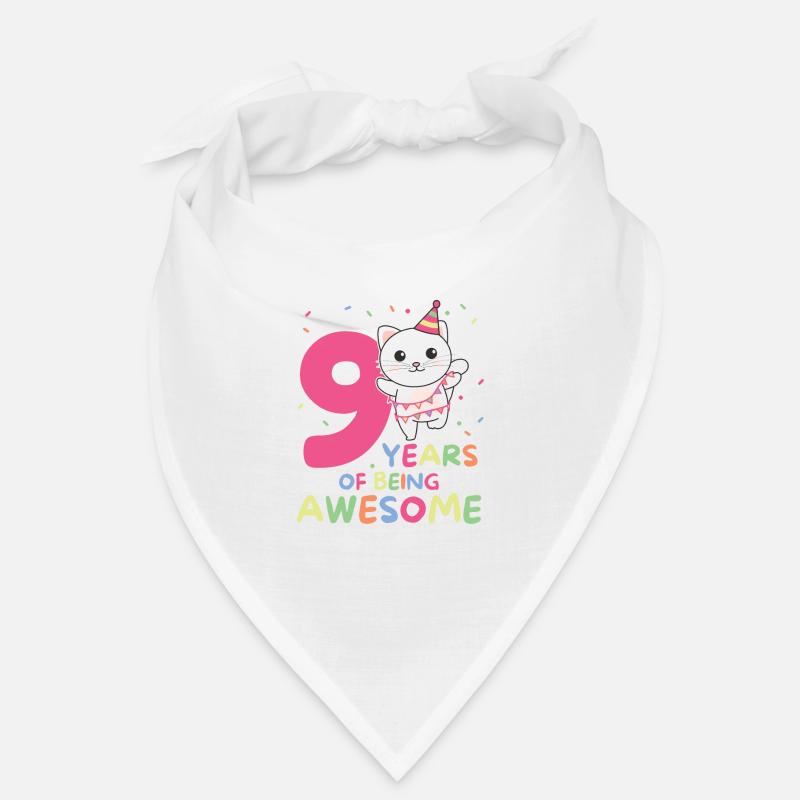 Chat pour les enfants de 9e anniversaire de neuf ans Bandana