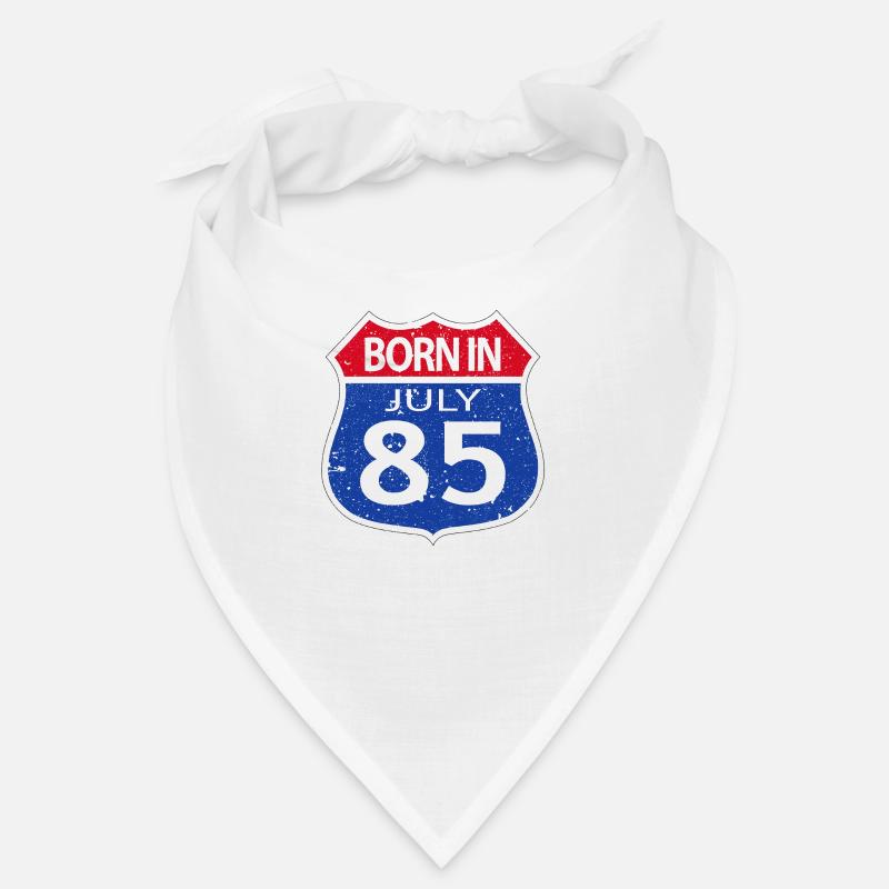 Born in July 1985 Bandana