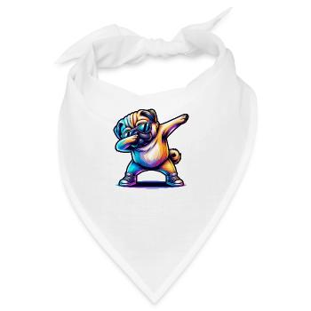 Dabbender Mops mit Sonnenbrille und Turnschuhen - Bandana - Weiß - Vorne