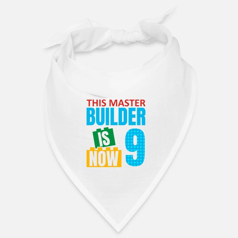 Ce constructeur a maintenant 9 ans, Toy Blocks 9. Bandana