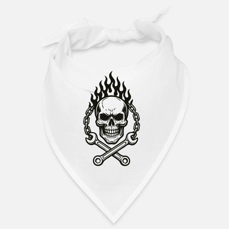 Conception de crâne et de clé à molette Bandana