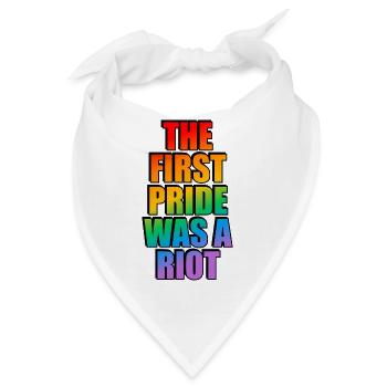Die erste Pride war ein Aufstand - Bandana - Weiß - Vorne