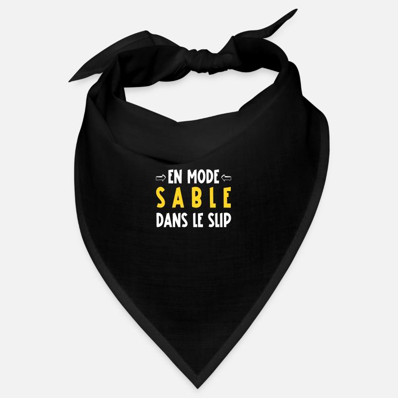 En mode sable dans le slip Bandana