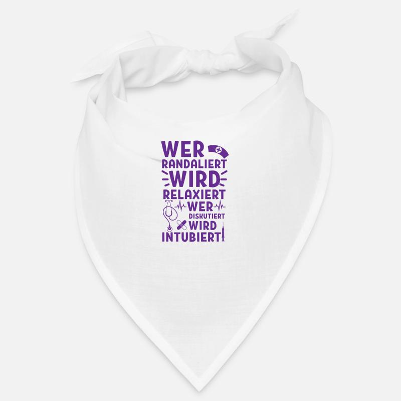 Wird relaxiert Krankenschwester Krankenhaus Bandana