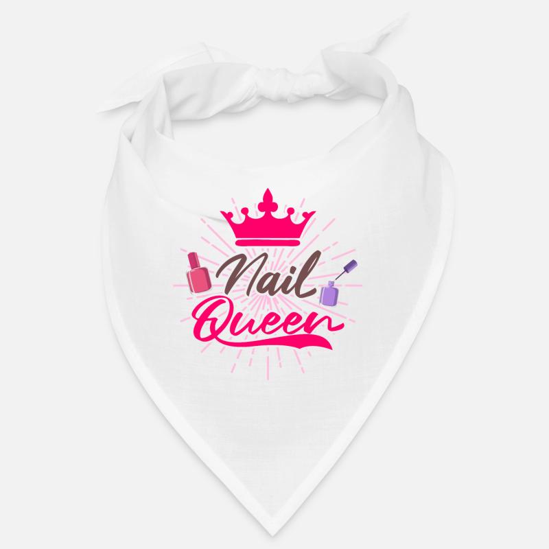 Nageldesignerin Bandana