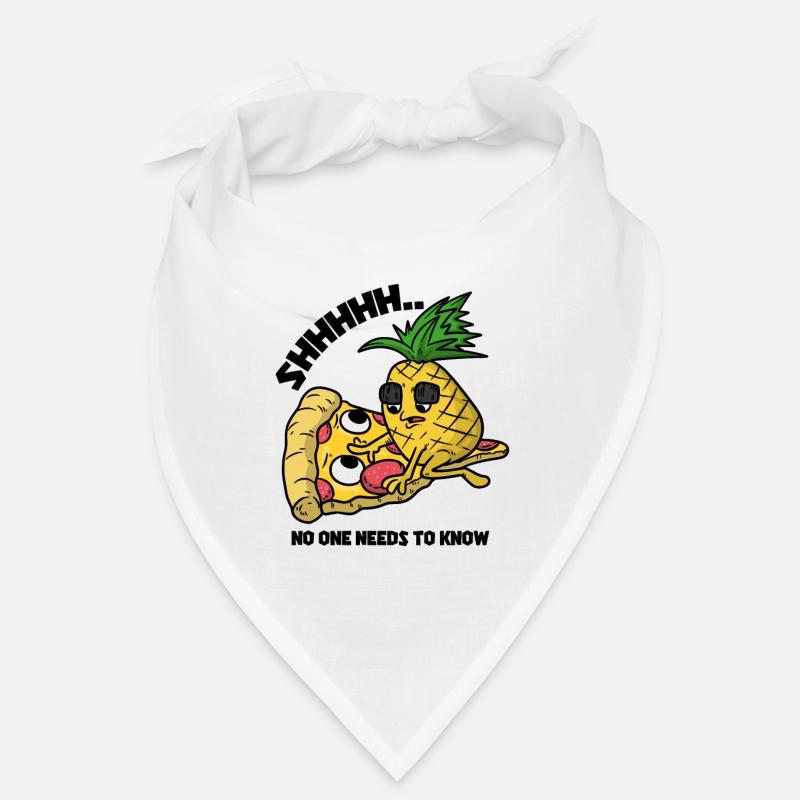 Pineapple seduces a pizza hawaii Bandana