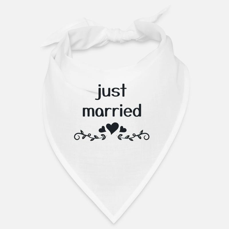 just married Bandana