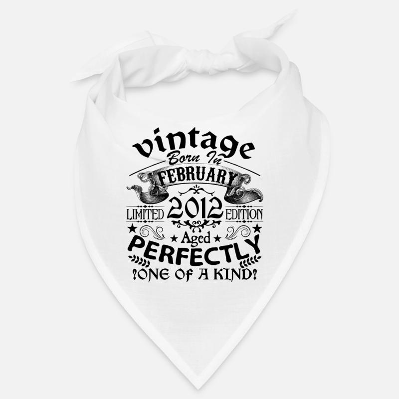 Février 2012 | Vintage 2012 | né en Février Bandana
