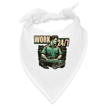 Mechaniker mit Autoteilen - Bandana - Weiß - Vorne