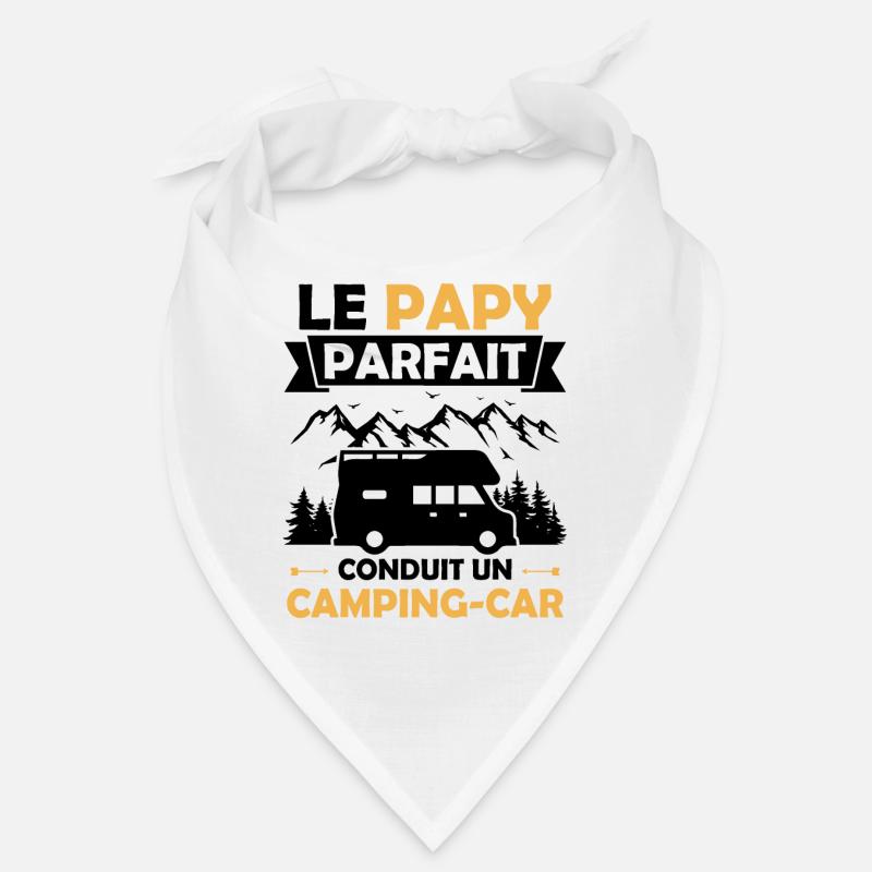 Le papy parfait conduit un camping car Bandana