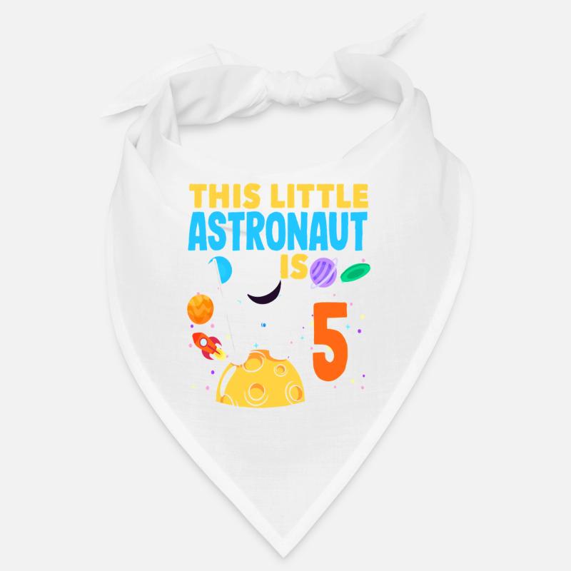 Ce petit astronaute aura 5 ans Bandana