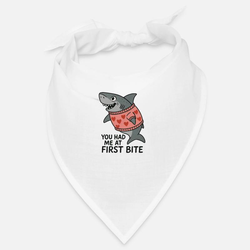 Requin qui rit avec pull en forme de cœur – Vous m’avez eu à Bandana