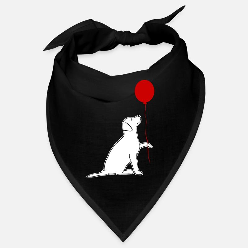 Labrador Retriever avec ballon Bandana