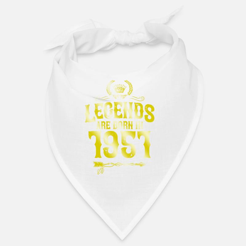 Légendes de 1951 nées en Bandana