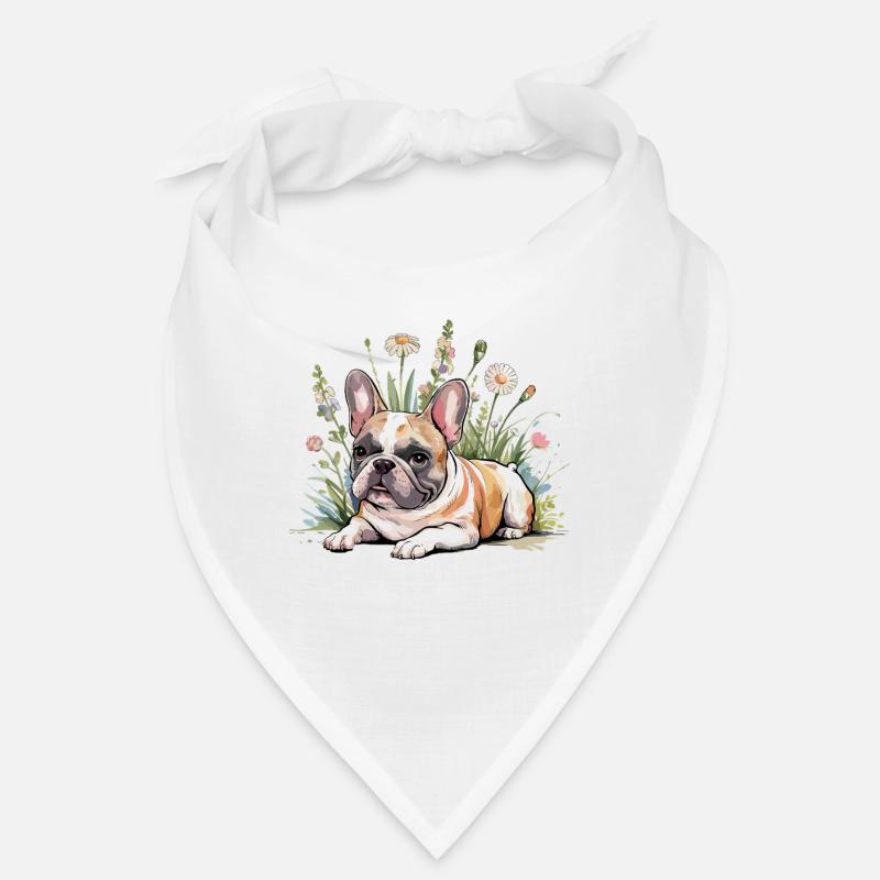 Bouledogue français dans un champ de fleurs relaxant Bandana