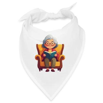 Oma sitzt im Sessel und liest ein Buch - Bandana - Weiß - Vorne